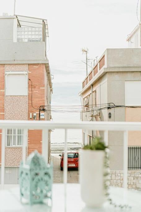 Apartamento Frente Al Mar, Familiar Y Acogedor. Санта-Пола Екстер'єр фото